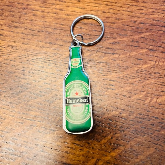 🍺 Group of beer bottle openers/ beer key rings 🍺 - Picture 2 of 11